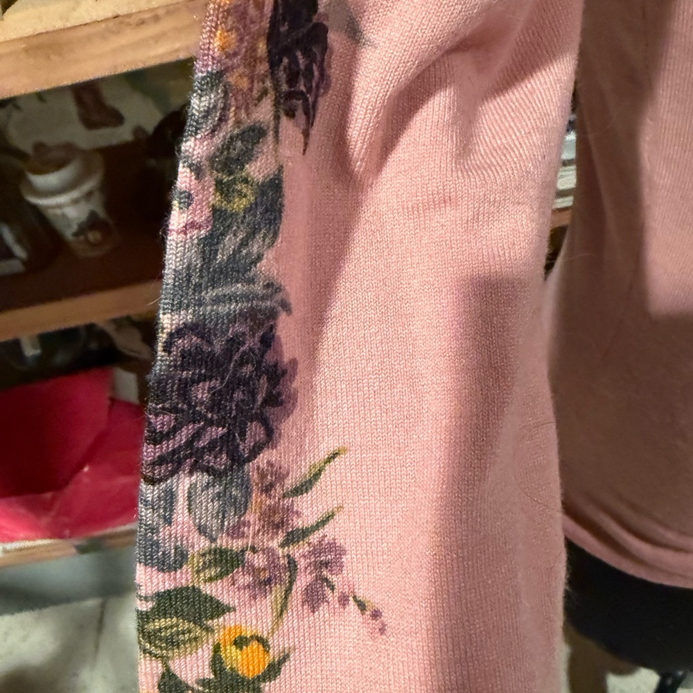 Floral Pink Cardigan - Picture 4 of 5